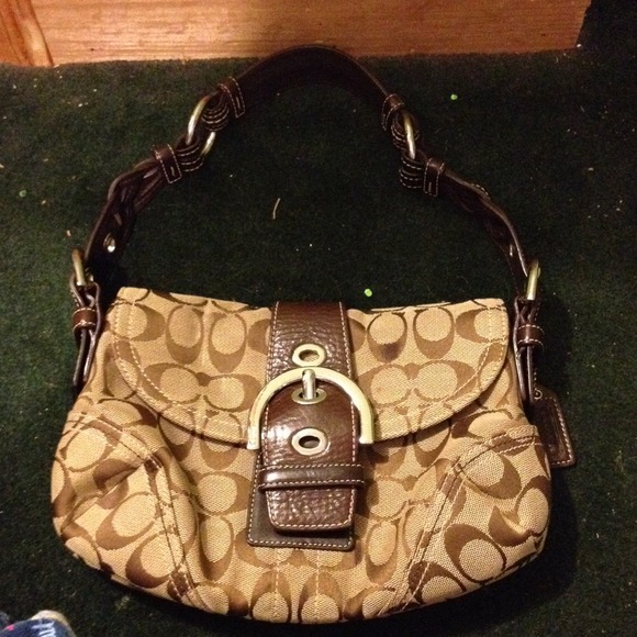 **AUTHENTIC Coach purse