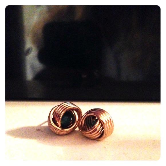 Gold Knot Earrings