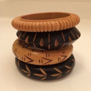 Etched Wooden Bangle Set