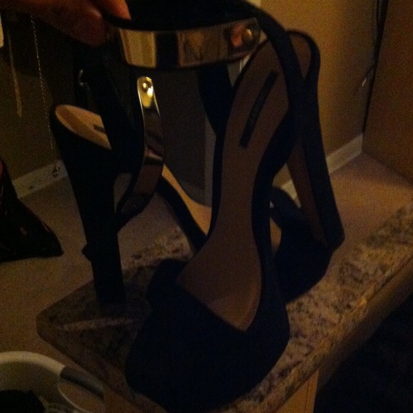 Beautiful black heels