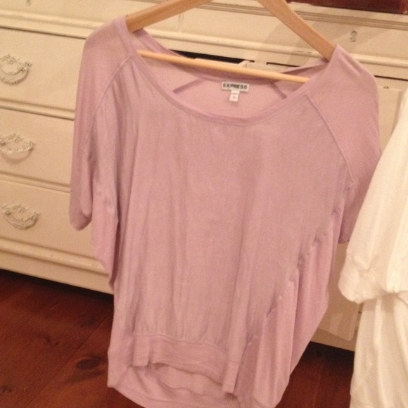 Tops - Picture 2 of 3