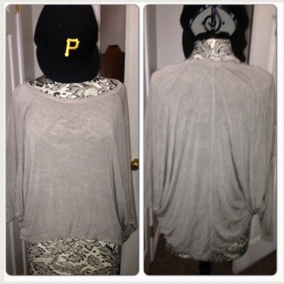 Brandy Melville batwing top