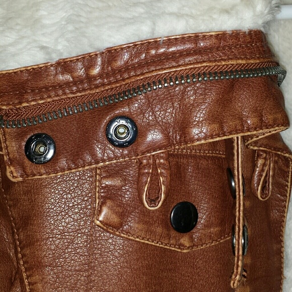 Flight Jacket - Picture 3 of 4