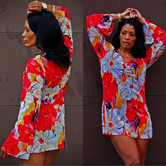 Great Swimsuit CoverUp - Picture 3 of 3