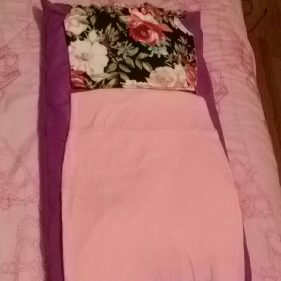 Light pink pencil skirt