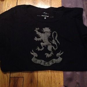 J. Crew graphic tee⭐️💛