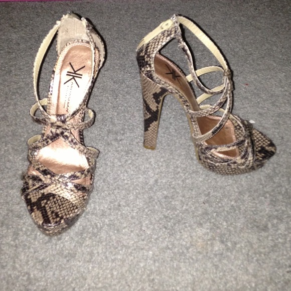 Never Worn snakeskin Kardashian collection heels