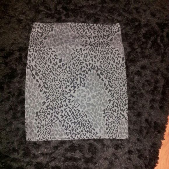 Cheetah print pencil skirt