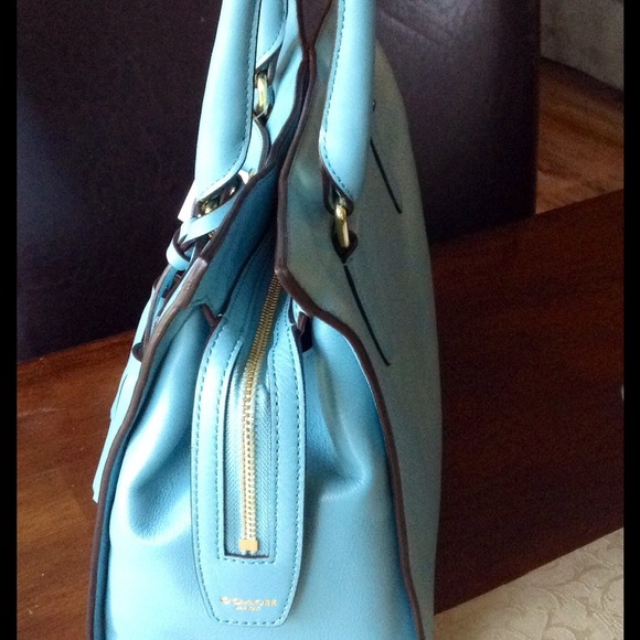 🚫SOLD🚫 🎉HP 2/20🎉A-List Style Party NEW Coach - Picture 2 of 4