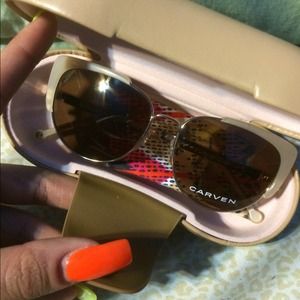 CARVEN sunglasses !