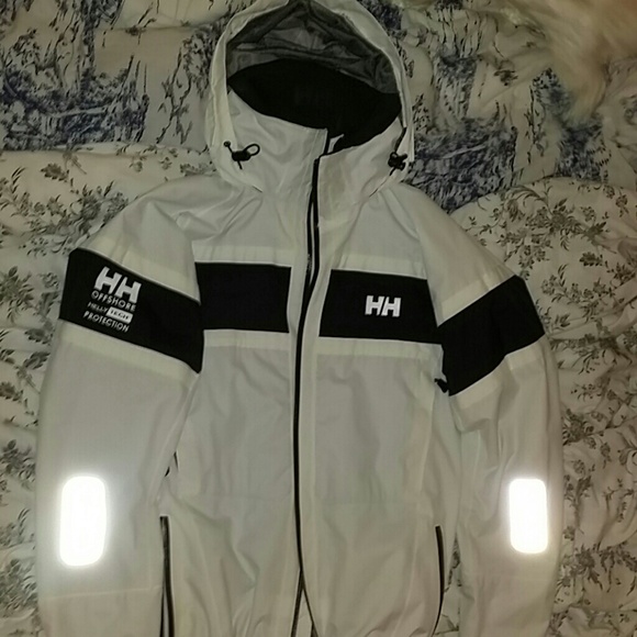 White Helly Hansen Jacket (Mens) - Picture 1 of 4