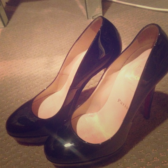 Christian Louboutin Black Pumps - Picture 1 of 4