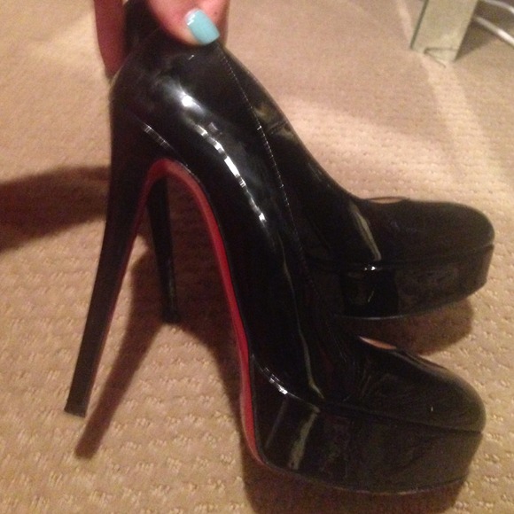 Christian Louboutin Black Pumps - Picture 2 of 4