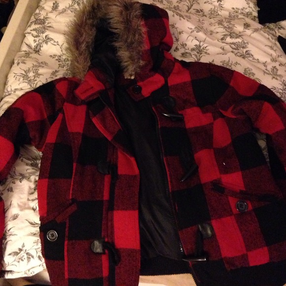 Checkered Adjustable Jacket ◼️🔴◼️🔴 - Picture 3 of 3