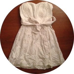 Forever 21 white lace dress