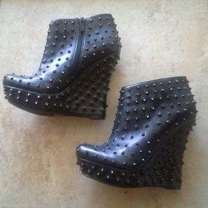 Black Spiky Faux Leather Wedge Boots
