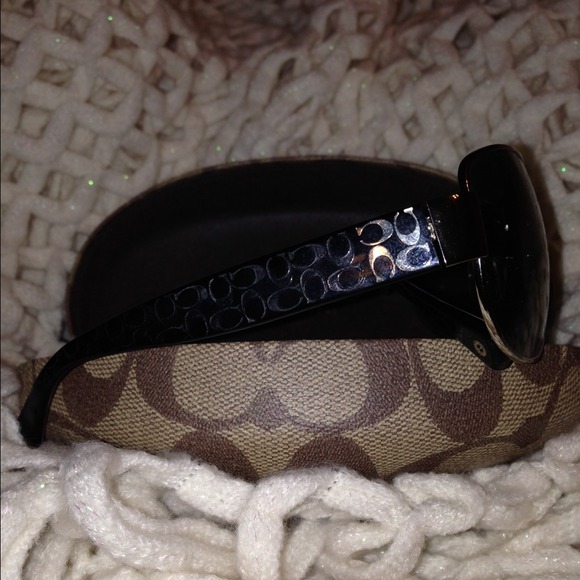 NEW/AUTHENTIC Coach sunglasses! - Picture 2 of 4