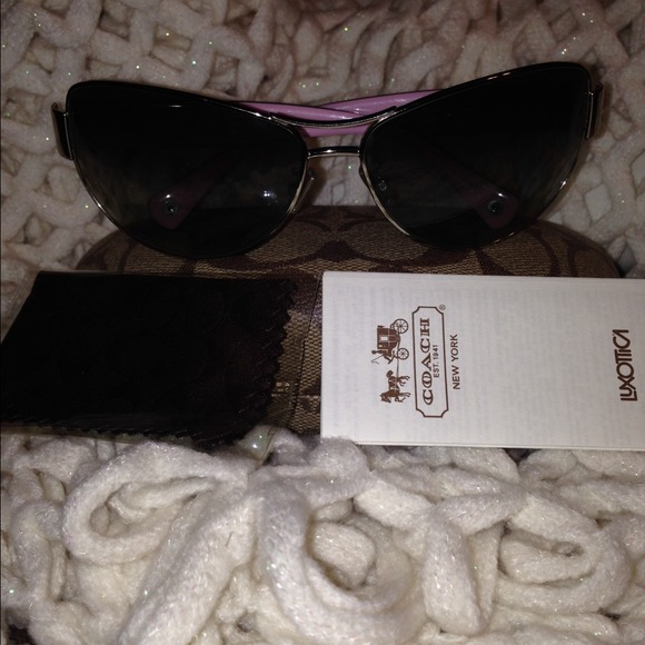 NEW/AUTHENTIC Coach sunglasses! - Picture 4 of 4