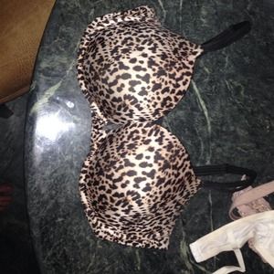 38DD Victoria's Secret Leopard Push-up Bra