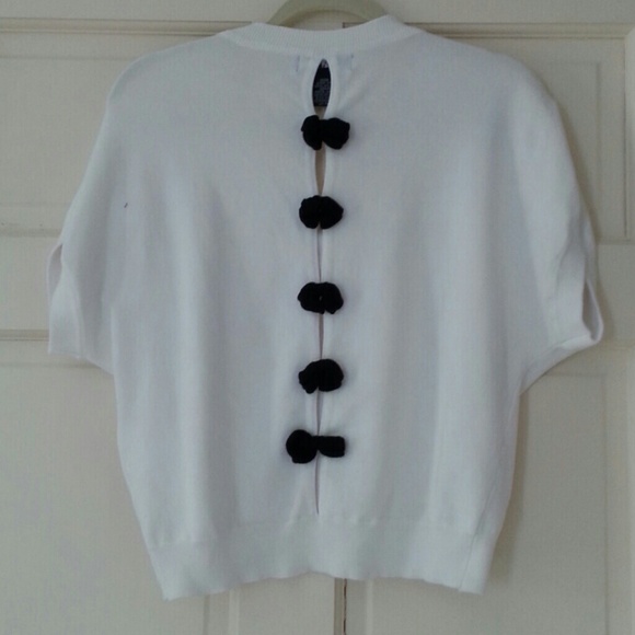 White bow back open back comfy crop top