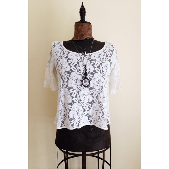Anthropologie Tops - Anthropologie lace top