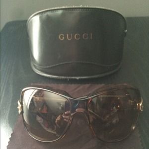 BRAND NEW : AUTHENTIC GUCCI SUNGLASSES