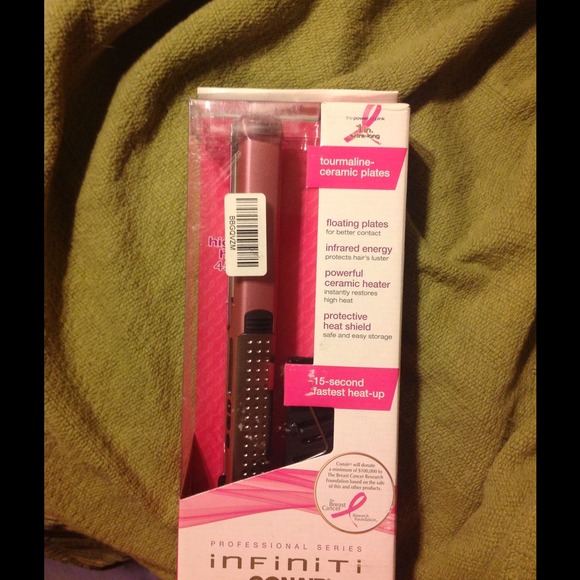 Infinity Conair tourmaline ceramic straightner