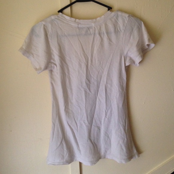 ❌TRADED9⃣ Wildfox No 9 v-neck - Picture 4 of 4