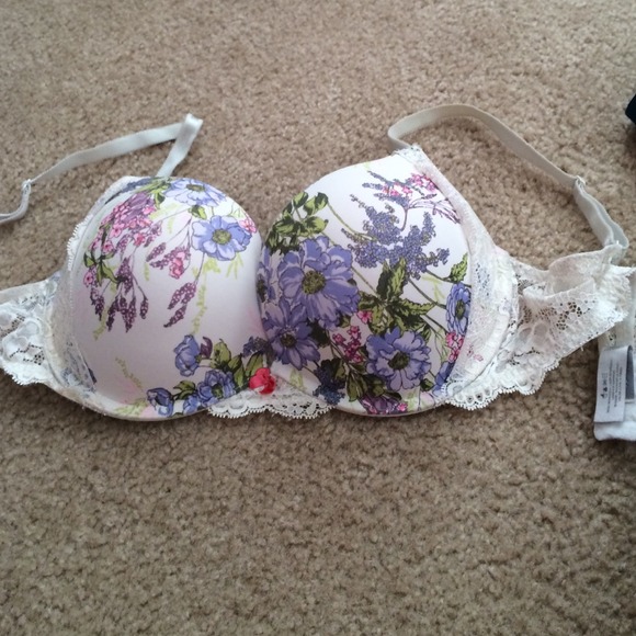 Victoria's Secret floral bra 36D