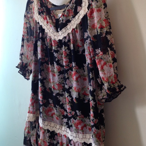 Hippie-Chic Drop Waist Blouse/Tunic - Picture 2 of 3