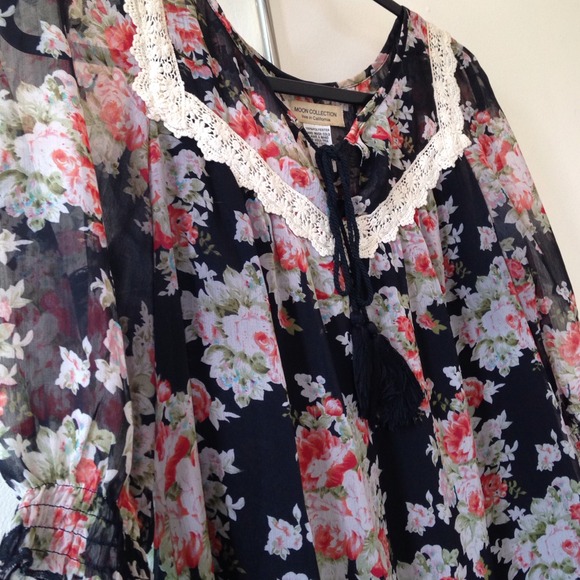 Hippie-Chic Drop Waist Blouse/Tunic - Picture 3 of 3