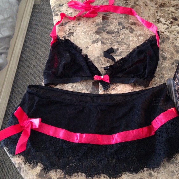 Accessories - Lingerie