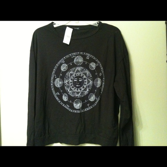 NWT brandy melville horoscope top