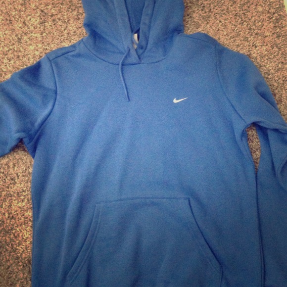 Nike Sweaters - Nike hoodie