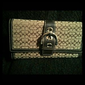 Coach wallet