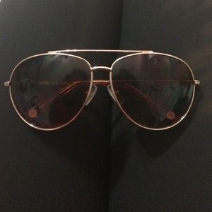 MK Aviator Sunglasses NWOT