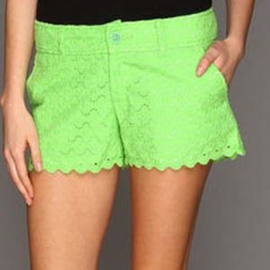 Lilly Pulitzer shorts NWT Size 2