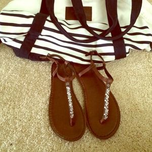 Worn once A&F sandals Reserved !!!