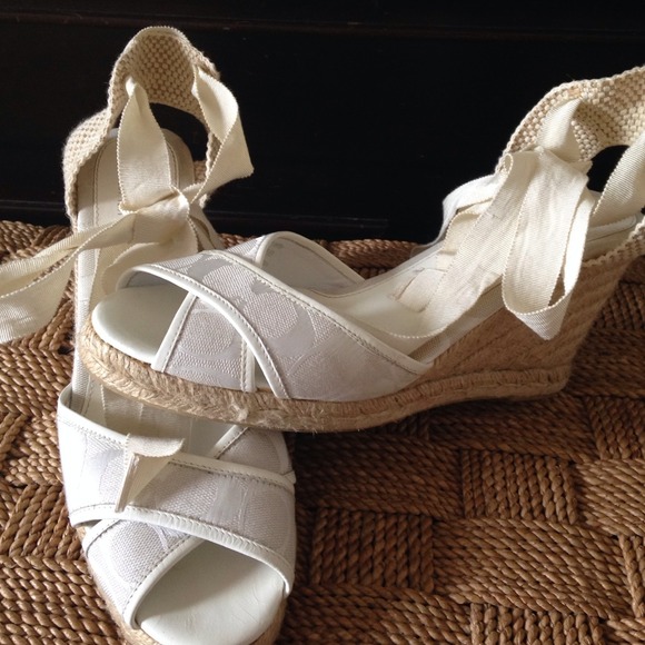 Coach wedges