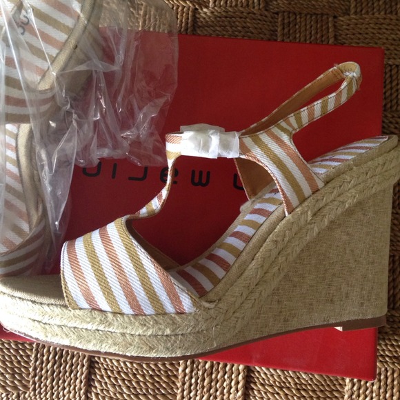 ⚡️JUST REDUCED☀️SALE💢 Spring/Summer sandals🎉 - Picture 4 of 4