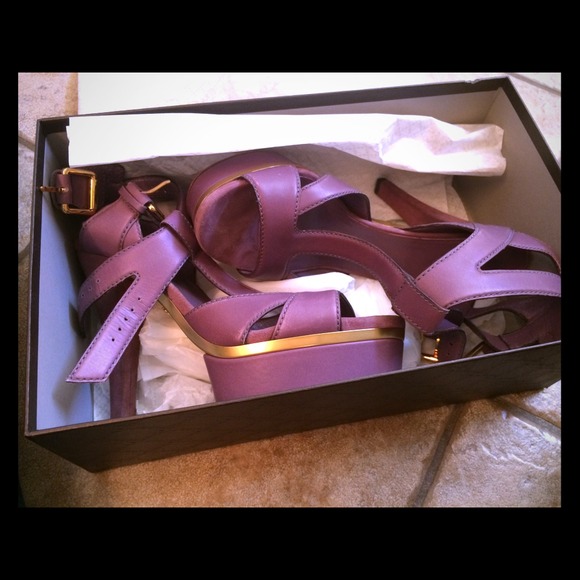 Gucci suede with gold and leather heels