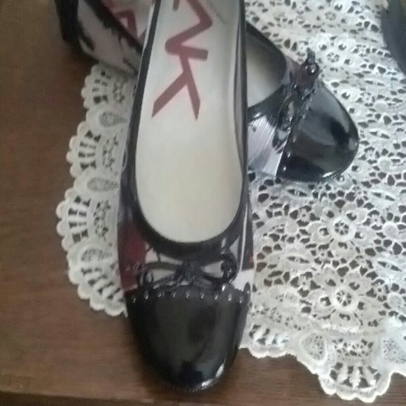 Michael Kors Flats