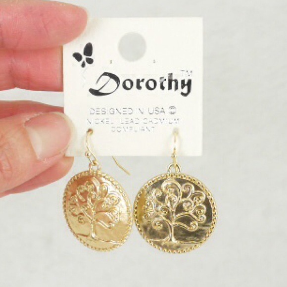 3 for 15🎀Gold tone tree of life earrings - Picture 2 of 3