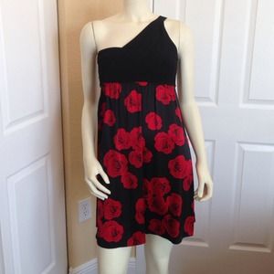 👗One Shoulder Silk Bebe Black w/Red Roses Dress👗