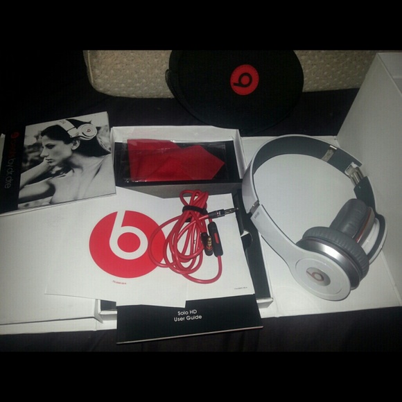Head phones