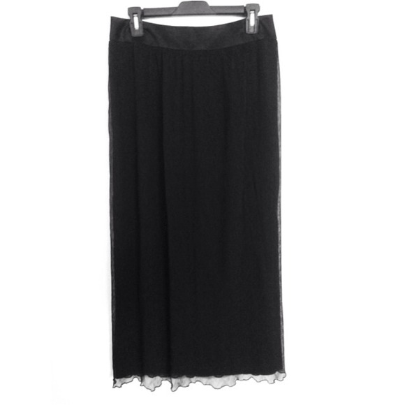💕Wavy Black Maxi Skirt