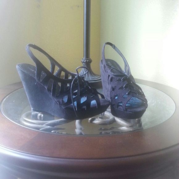 SOLD!!!! $REDUCED!!!! Nine West - Picture 1 of 2