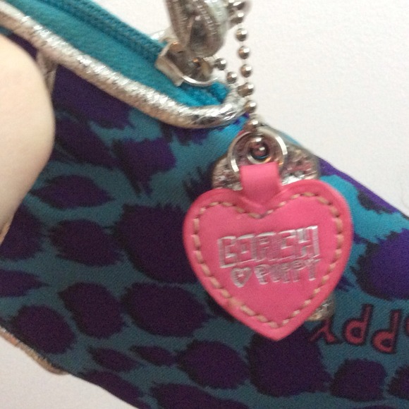 Coach Poppy Wristlet (Universal Case) - Picture 2 of 3