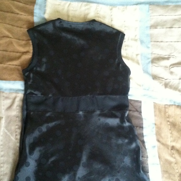 Top - Picture 4 of 4