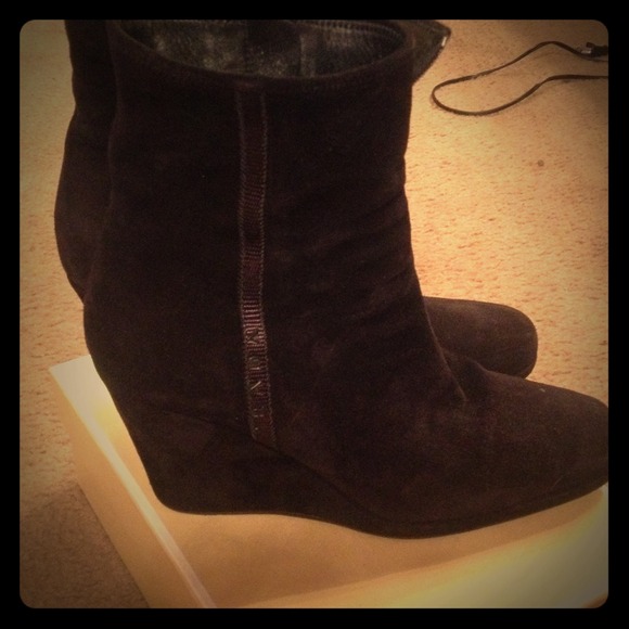 Prada booties!